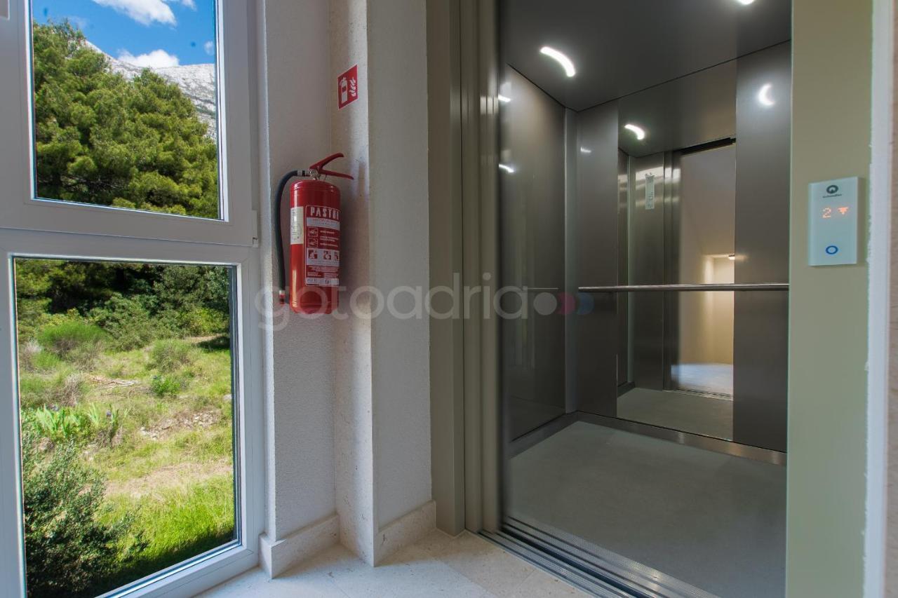 Sea View Apartment Leana Makarska Eksteriør billede