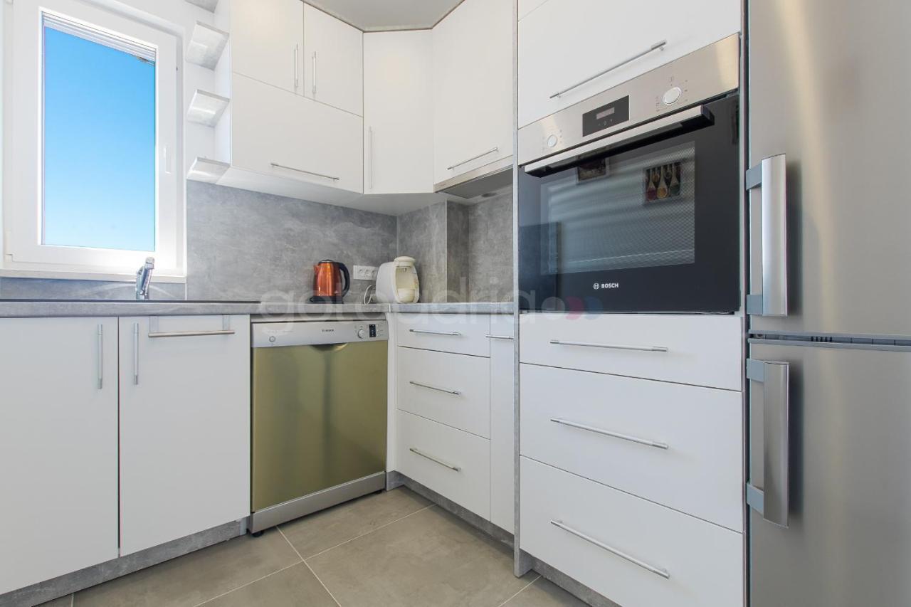 Sea View Apartment Leana Makarska Eksteriør billede